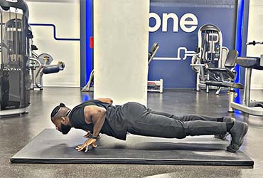Fingertips Push Ups Card Image